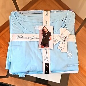 NWT Victoria's Secret  cotton short  pj,size S.light blue color.